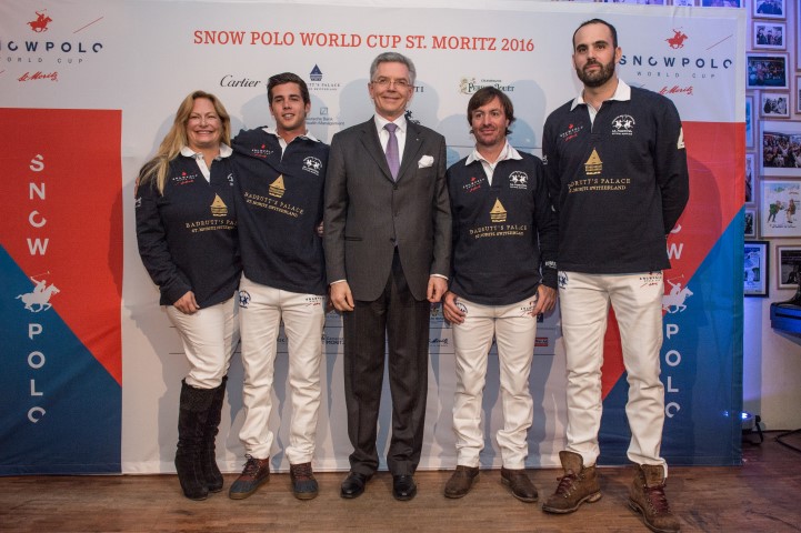 team-presentation-at-sunny-bar-kulm-hotel-stmoritz 24568508182 o