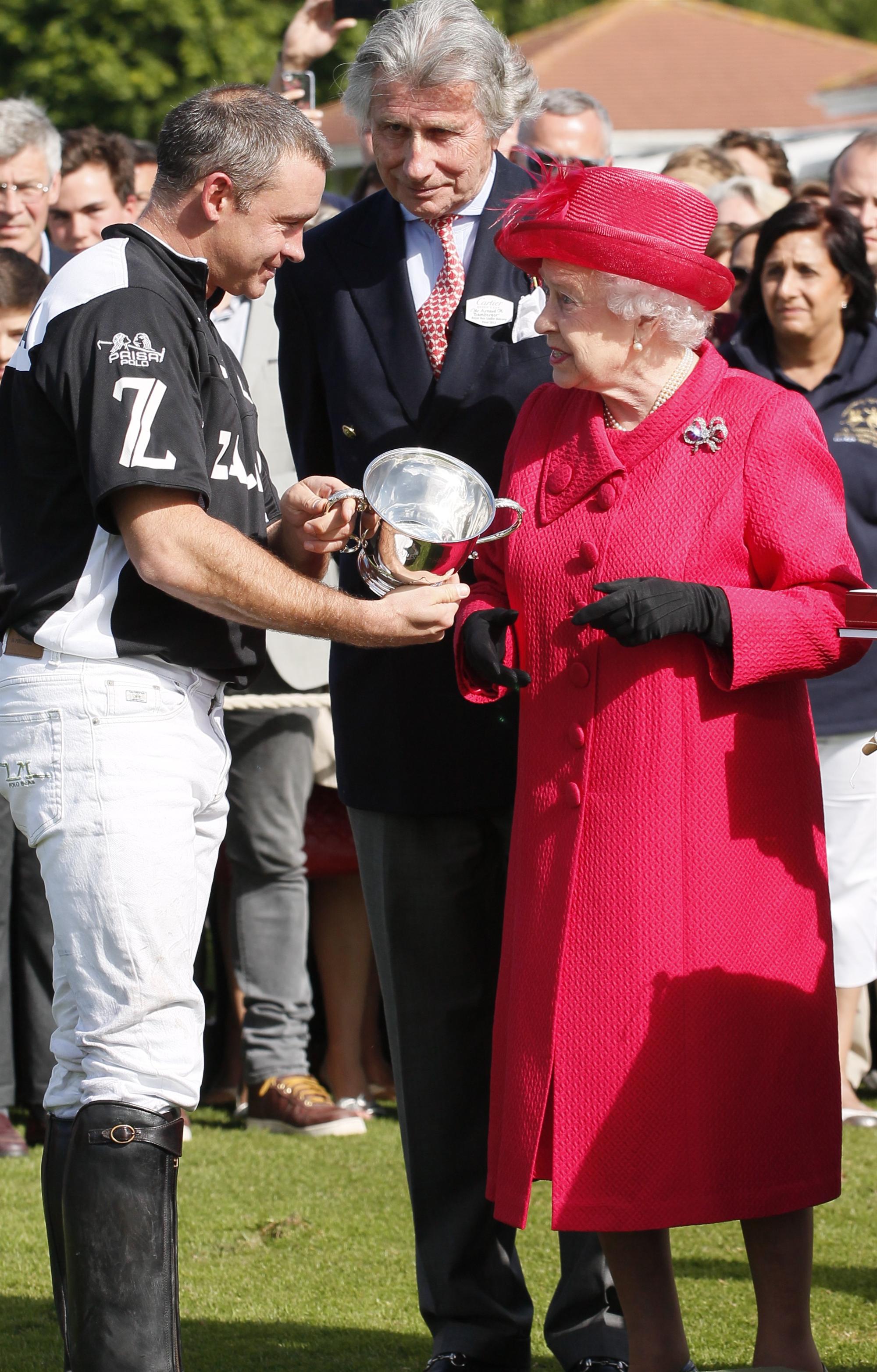 14 Queens Cup for Lea Lyndon  his team Zacara for the first time